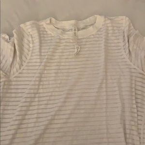Lululemon athletic top
